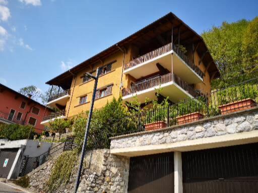 Manzoni Aparts San Pellegrino Terme Luaran gambar